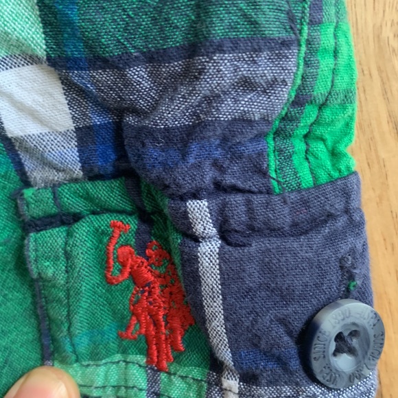 2T Preppy Bundle! Tommy Hilfiger knit vest pullover + US POLO ASSN shorts - Picture 9 of 11